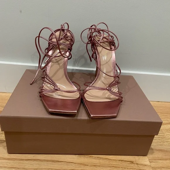 Gianvito Rossi Camellia rose gold heels - Picture 3 of 4